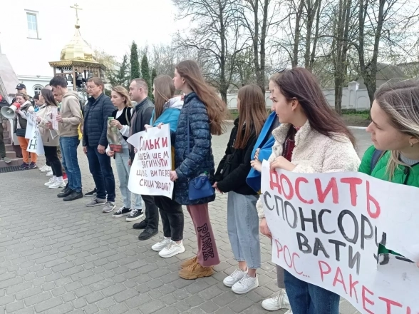 Справу щодо позбавлення землі УПЦ (МП) на Коновальця розглянуть у Верховному Суді Справу щодо позбавлення землі УПЦ (МП) на Коновальця розглянуть у Верховному Суді