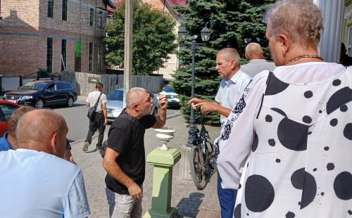 
У Підгайцях скандал через місцевий водоканал (фото)