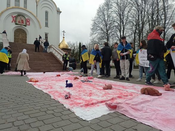 Церква УПЦ та міська рада продовжують «битися» за землю у судах