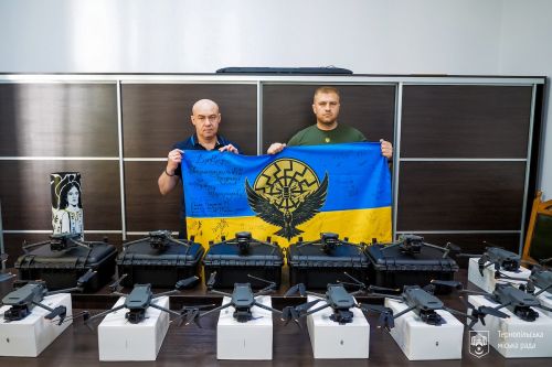 
15 розвідувальних дронів для 110-ї механізованої бригади від Тернопільської міської ради