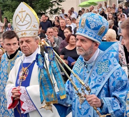 
На Монастирищині, де з'явилася Богородиця, відбулася єпархіальна проща «За мир і спокій в Україні» (фото)