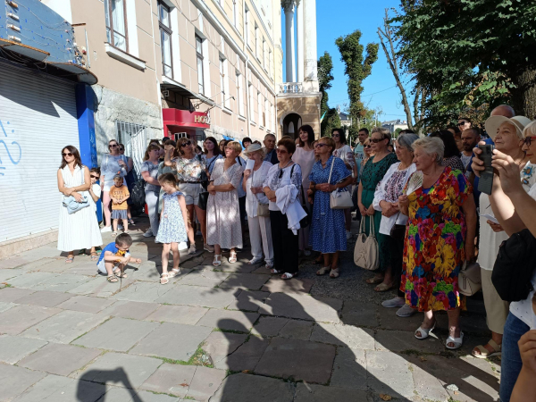 Костюмовану екскурсію «Тернопільські замальовки» провели у День міста