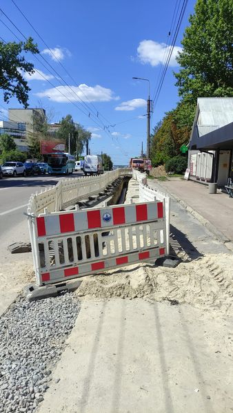 На «Східному» замінюють частину водогону — коли відновлять водопостачання