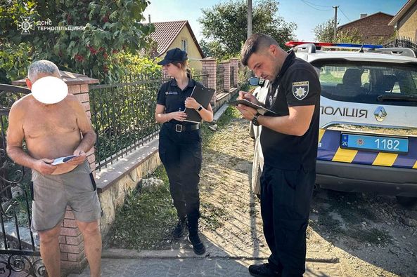 
113 жителів Тернопільщини оштрафували за спалювання сухої трави (фото)