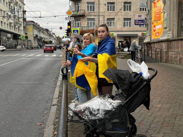 «Військові – не раби»: тернополяни вимагають чітких термінів служби для захисників