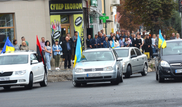 
Тіло полеглого 33-річного Героя зустріли навколішки на Теребовлянщині (ФОТО)