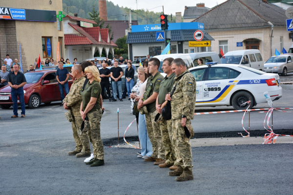 Теребовля навколішки зустріла Героя Тараса Бурачка, який загинув під Курськом