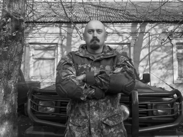 
Знімають фільм: військовий журналіст з Тернополя шукає відео перебування на фронті Тараса Бобанича "Хаммера"