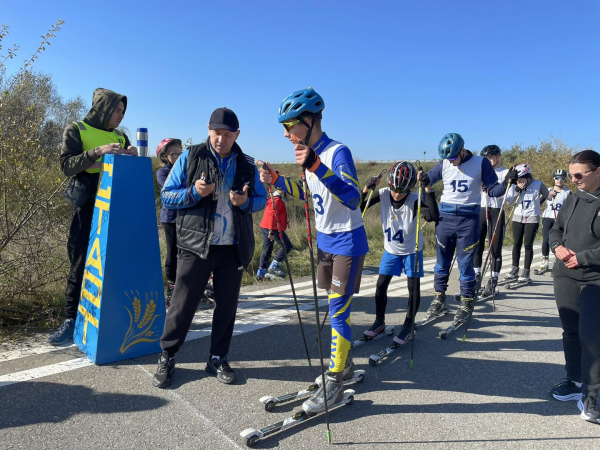 
Чемпіонат з лижних гонок на лижоролерах та роликових ковзанів відбувся у Великоберезовицькій громаді (ФОТО)