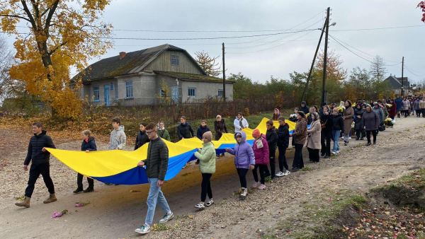 
На Кременеччині поховали вбитого ворогом захисника Павлюка Олександра