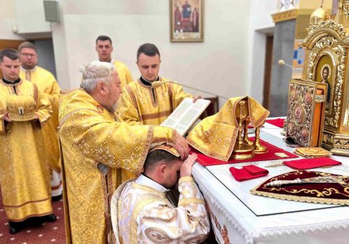 
У Зарваницькому центрі відбулися священничі свячення диякона із Тернопілля