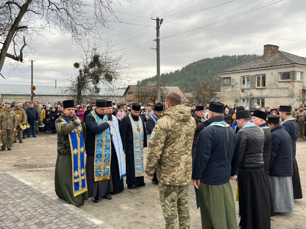 У Кременеці відкрили пам'ятник Герою України полковнику Сергію Лі