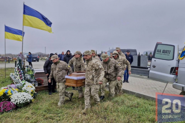 Попри розголос і прохання рідних, воїна таки не поховали на Алеї Героїв