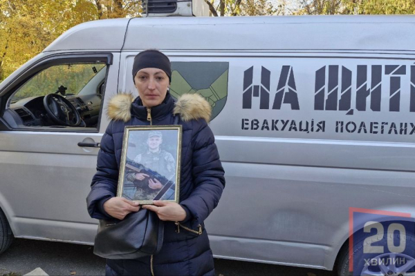 Усе — за кошти сім’ї. Чому не дали ні копійки та ще й відмовила у похованні воїна на Алеї Героїв?