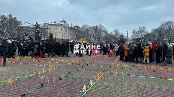 Тернополяни вшанували пам’ять жертв Голодоморів (фото)