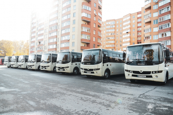 
Нові автобуси з пандусами та кондиціонерами курсуватимуть у Тернополі (ФОТО)