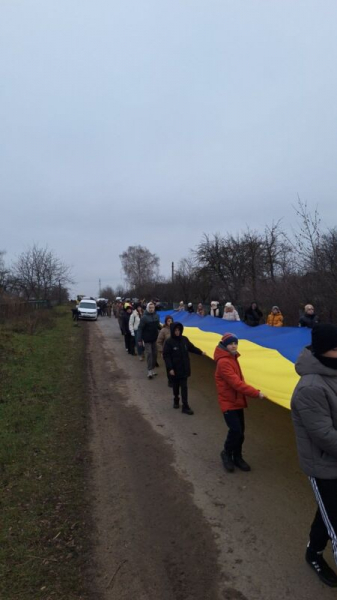 У Борсуківській громаді попрощалися з Героєм, що помер під час лікування