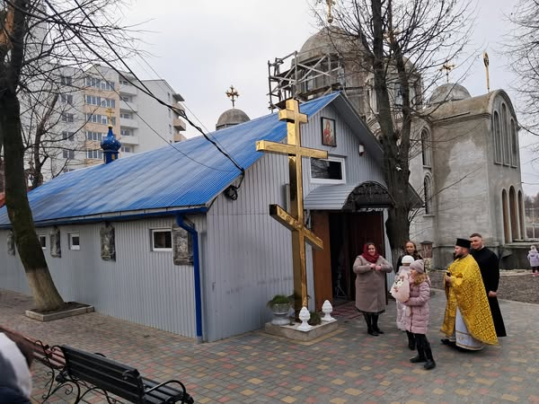 
У Тернополі освятили новий православний храм (фото)