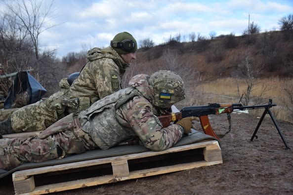 
Військові з Тернопільщини виконують бойові завдання на Запорізькому напрямку (фото, відео)