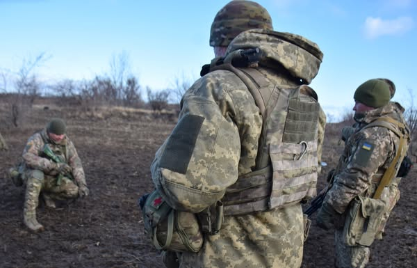 
Військові з Тернопільщини виконують бойові завдання на Запорізькому напрямку (фото, відео)