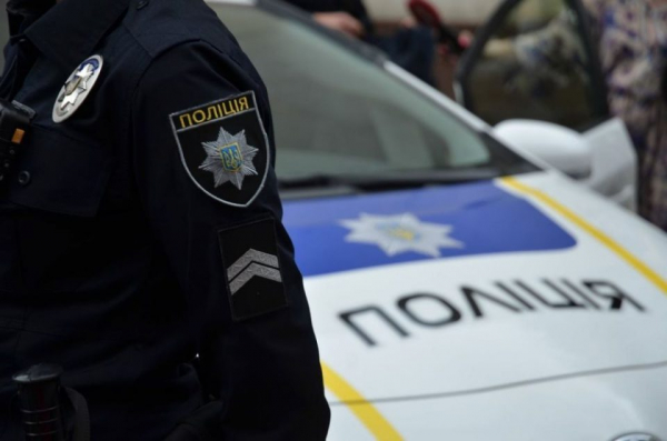 У Тернополі патрульні врятували чоловіка, якому раптово стало погано. Відео