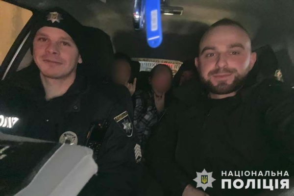 У Тернополі поліцейські знайшли неповнолітніх втікачок