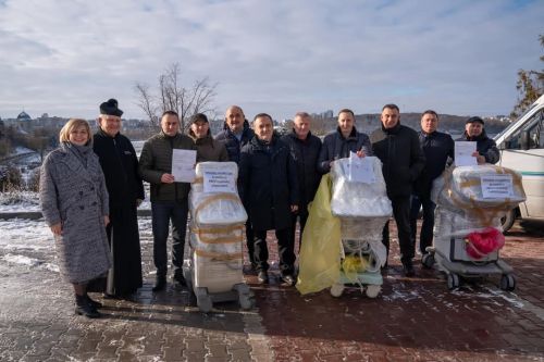 
Реанімобіль від Папи Римського вже приїхав у Тернопіль