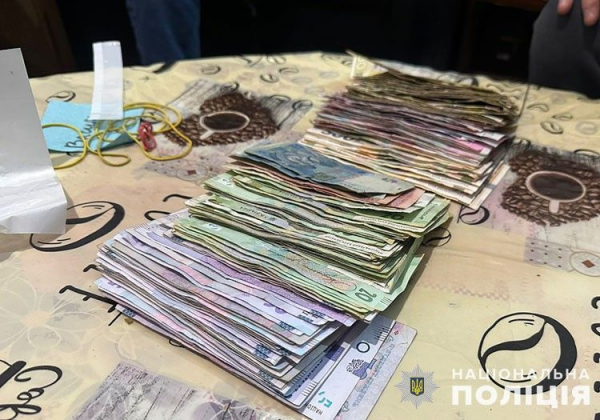 Директор санаторію на Тернопільщині незаконно добував воду та торгував під відомим брендом