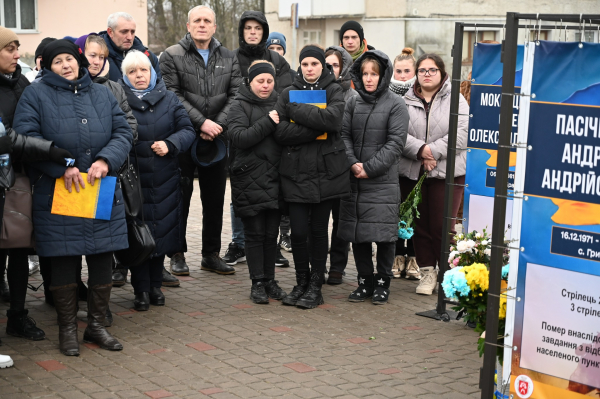 
Алею пам’яті відкрили у Лановецькій громаді (ФОТО)