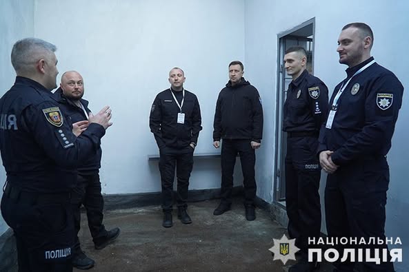 
Облаштований за європейськими стандартами: на Тернопіллі відкрили ізолятор тимчасового тримання (фото, відео)