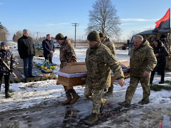 
До Козівської громади назавжди повернувся воїн Сачик Іван (фото)