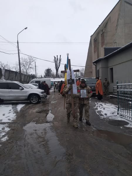 
Вчора у Великій Березовиці попрощалися з юним воїном Назарієм Смоляком