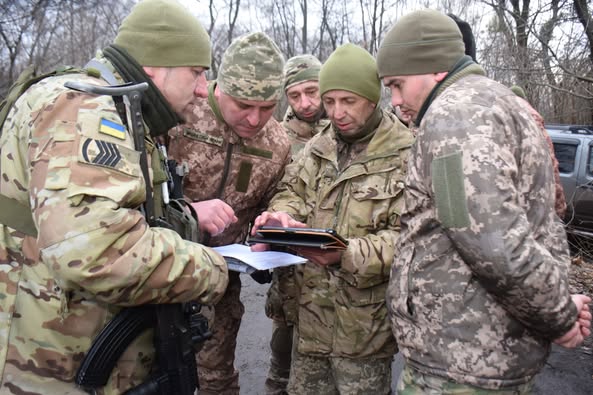 
Показали бойові тренування військовослужбовців 105 окремої бригади територіальної оборони (фото)