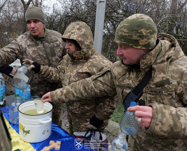 Військовий з Тернопільської бригади прийняв хрещення на свято Водохреща