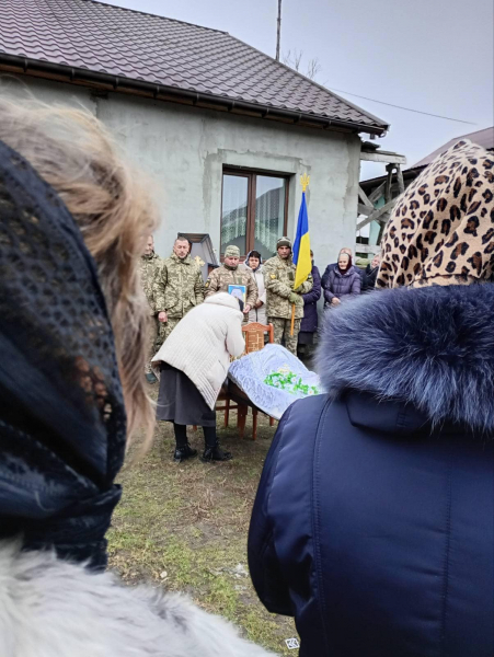 
У Борсуківській громаді поховали захисника, який помер, перебуваючи на лікуванні