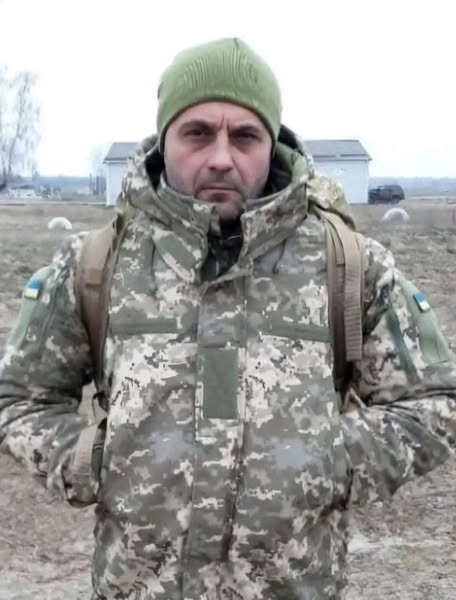 
9 місяців вважався зниклим безвісти: "на щиті" повертається у рідне село 51-річний захисник з Тернопільщини (фото)