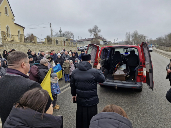 
Біля Тернополя попрощалися з полеглим на фронті 22-річним захисником (фото)