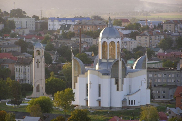 
До 28 грудня у вибраних храмах по всьому світу вірні УГКЦ зможуть отримати повний ювілейний відпуст