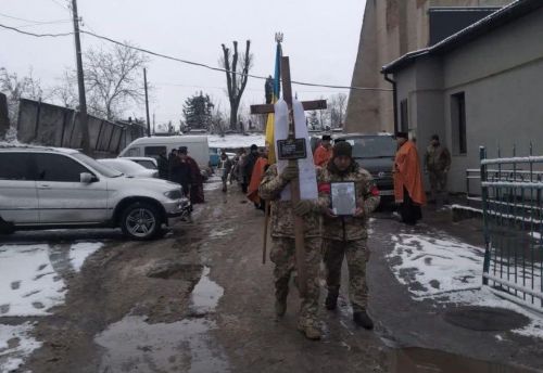 
Вчора у Великій Березовиці попрощалися з юним воїном Назарієм Смоляком