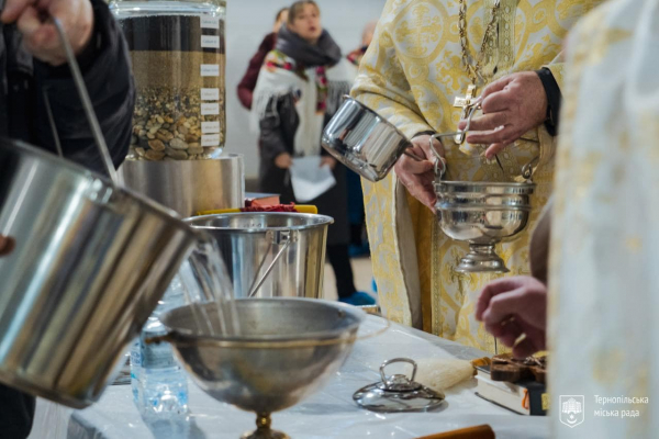 Освятили воду на водозабірній станції Тернополя