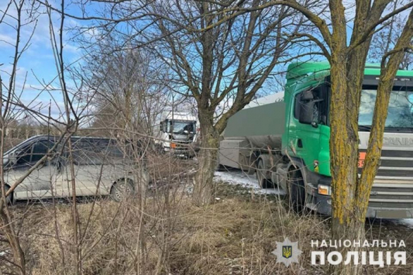 Крадіжка газу: на Тернопільщині затримали водія паливовоза