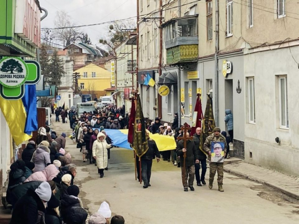 “Джедаю” назавжди 25: Бережани попрощалися із захисником Павлом Євчиним