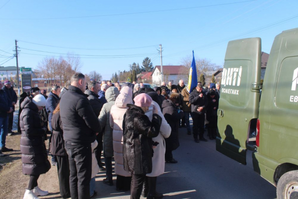 «Славуньку мій! Як я довго на тебе чекала!”: рідні схилились над домовиною Героя Ярослава Гульки (фоторепортаж)