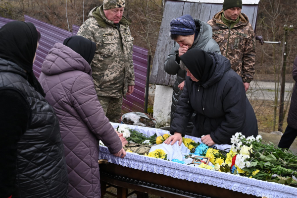 
У Лановецькій громаді похоронили 36-річного воїна Олександра Босака (ФОТО)