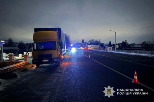 П'яна перебігала дорогу: водію загрожує 8 років тюрми за те, що збив 45-річну жительку Тернопільщини на смерть
