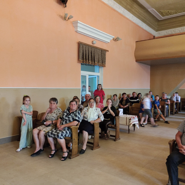 У Ридодубах провели благодійну виставу на підтримку ЗСУ – зібрали 16 тисяч гривень (фото, відео)