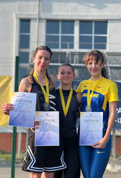 З Тернополя – на міжнародний ринг: студентка ЗУНУ підкорює світ боксу (фото)