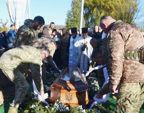 На Чортківщині попрощалися із загиблим Героєм Ярославом Підгірним (фото)