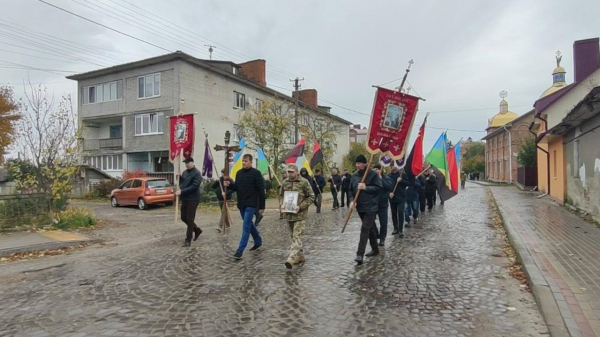 У Козівській громаді провели в останню дорогу ветерана війни Віталія Саніцького (фото)