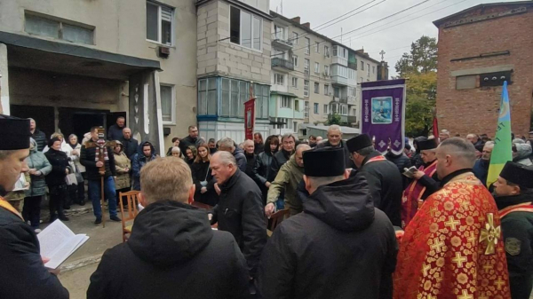 У Козівській громаді провели в останню дорогу ветерана війни Віталія Саніцького (фото)